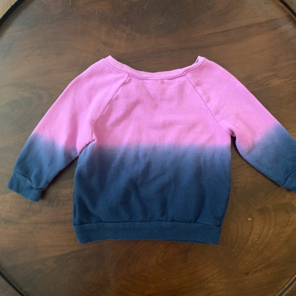 Old Navy Ombré Sweatshirt - Picture 2 of 5
